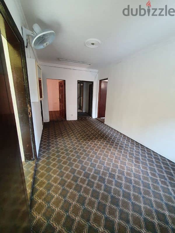 2Bedrooms Aprt For Rent With Unlimited Ewa In Hajiyat Near Oasis Mall 0