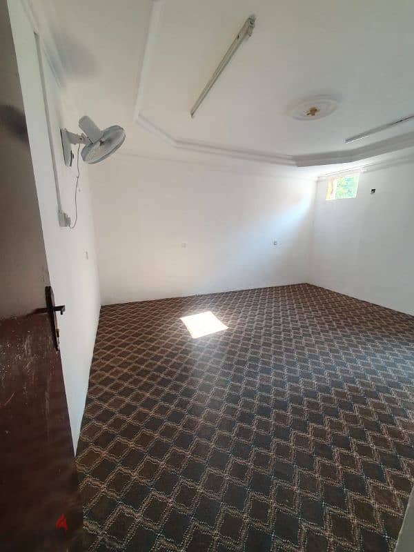 2Bedrooms Aprt For Rent With Unlimited Ewa In Hajiyat Near Oasis Mall 2