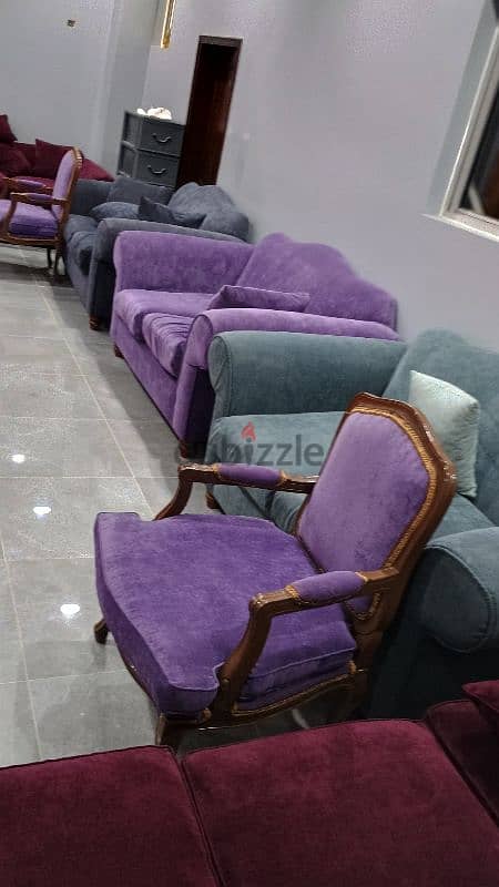 3-color sofa set with 2 single chairs, very clean 45BD 5