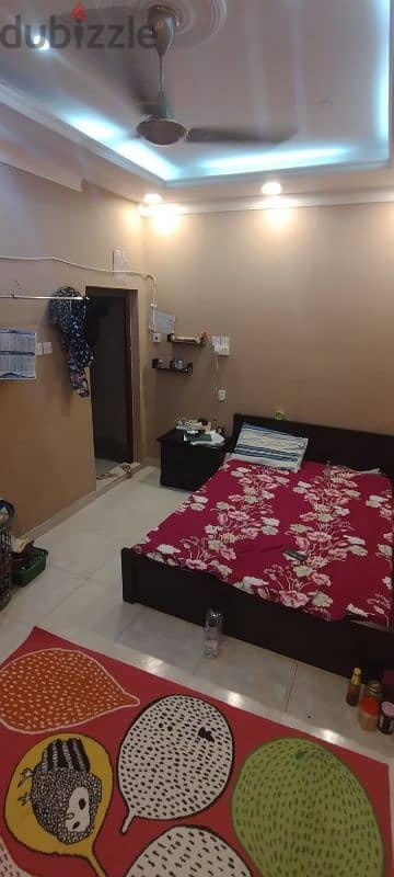 couple room for rent 1 bedroom 1 bathroom (sharing) and kitchensharing 0