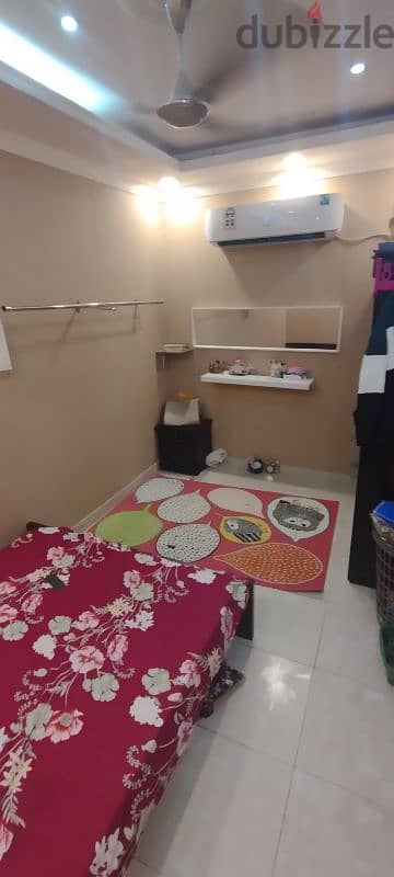 couple room for rent 1 bedroom 1 bathroom (sharing) and kitchensharing 1