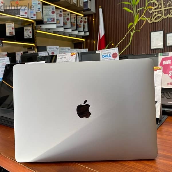 Apple MacBook Pro 2017 4