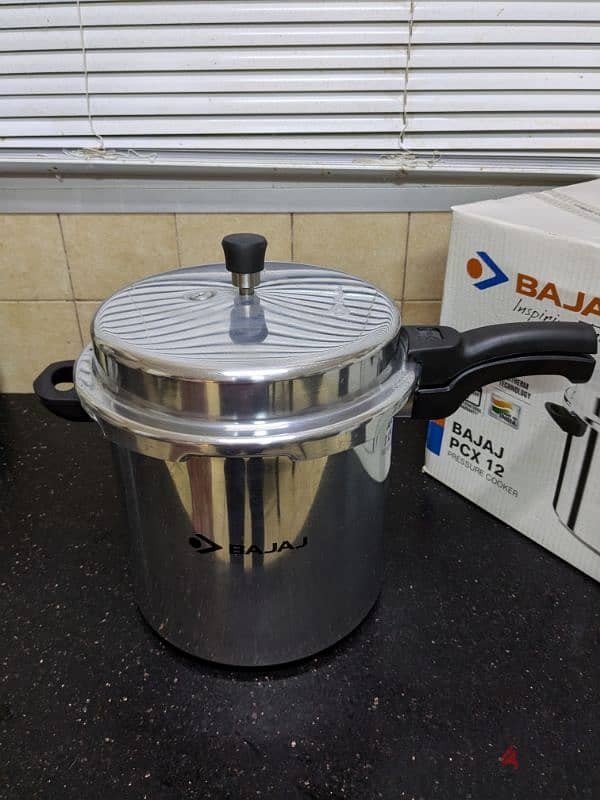 Pressure cooker for sale 12L 4