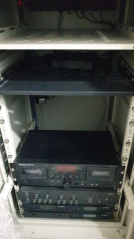 sound rack 100bd 1