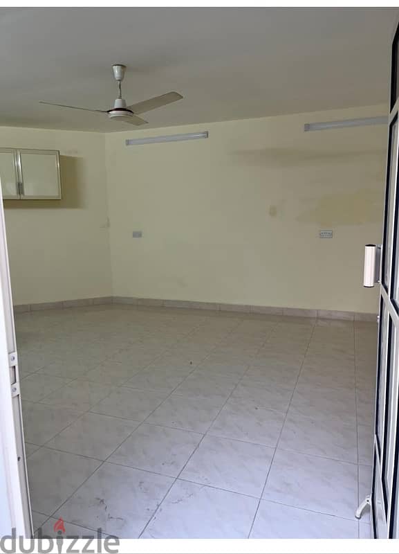 room in Essa town  include  EWA for rent 1