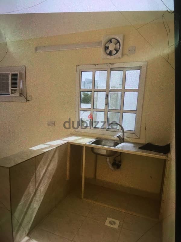 room in Essa town  include  EWA for rent 5