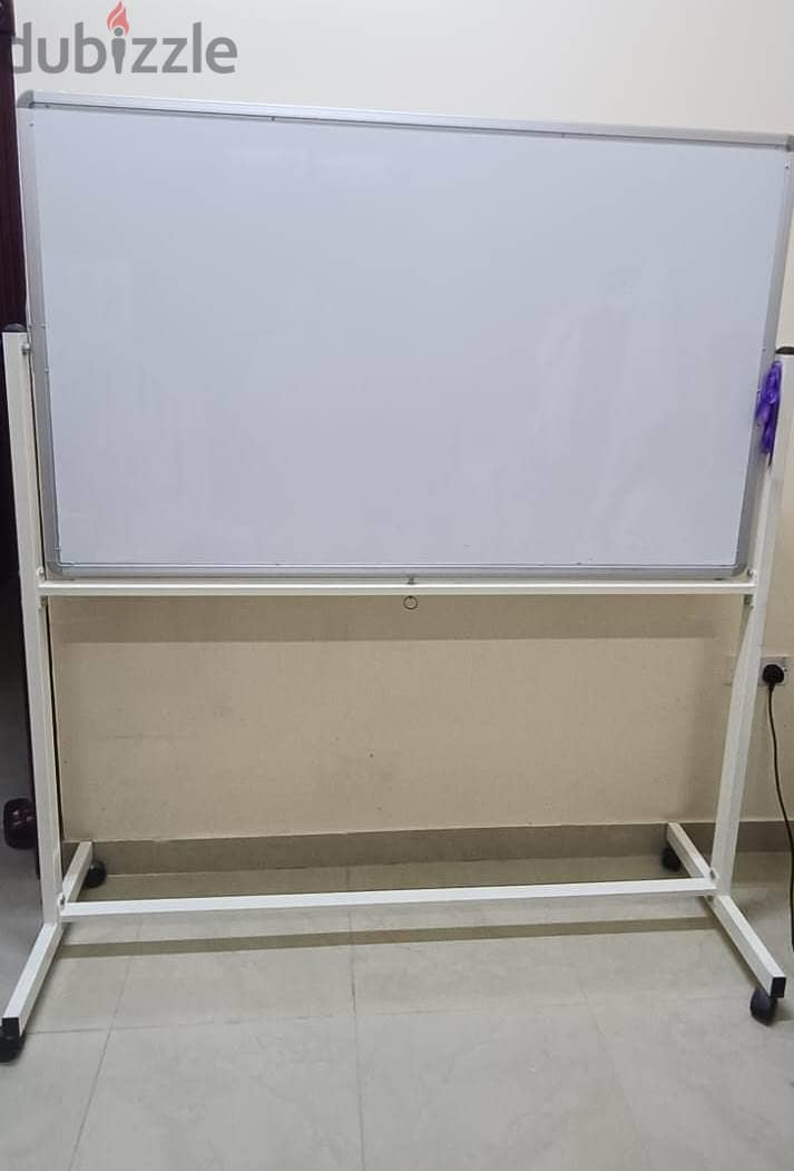 Hi quality Whiteboard (white board) سبورة بيضاء عالية الجودة 0