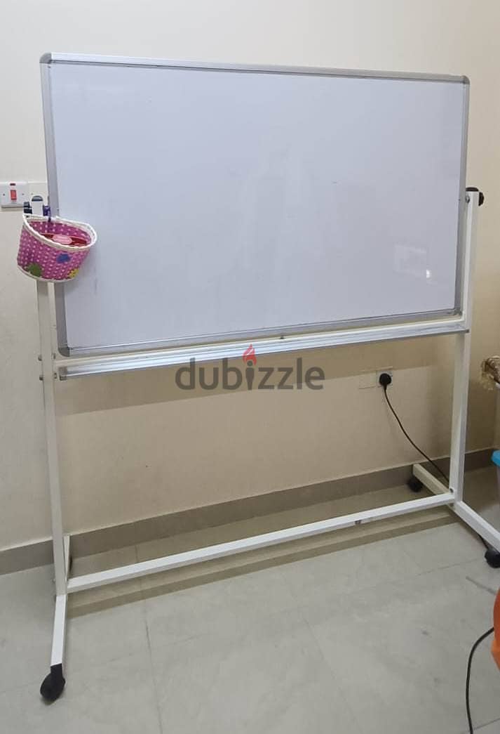 Hi quality Whiteboard (white board) سبورة بيضاء عالية الجودة 1