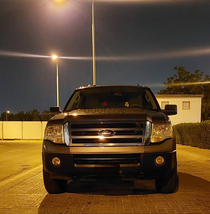 Ford Expedition 2012 SUV 2