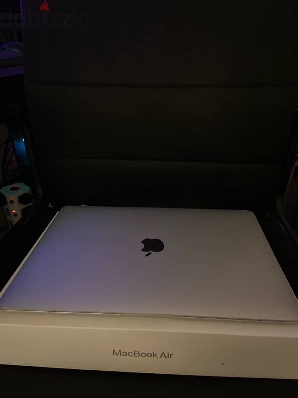 Apple Macbook Air 13.3inch: M1, 256GB Silver 0