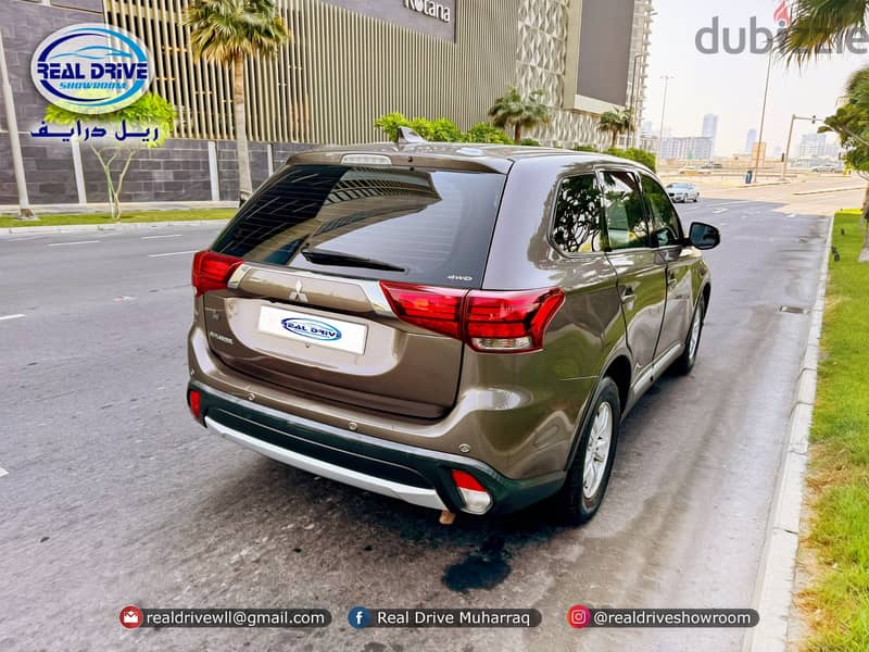 MISTUBISHI OUTLANDER -2018 -2.5L 4V- 4WD brown 96000km for sale 3