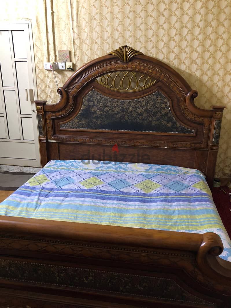 Double size bed with Matress and cupboard 1