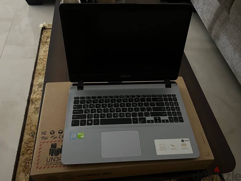 for sell asus laptop model X507U 1