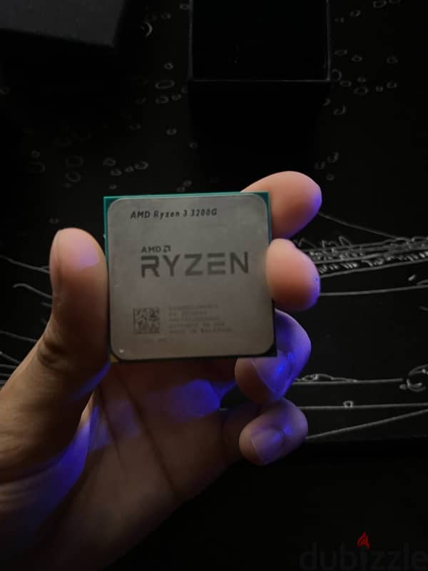 amd ryzen 3 3200g 0