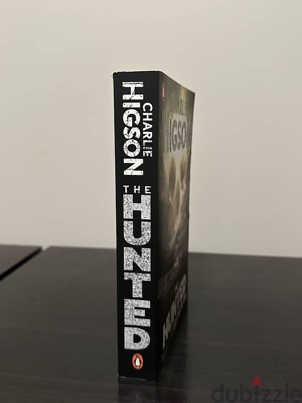 Charlie Higson Books (The Hunted & The Fallen) 0