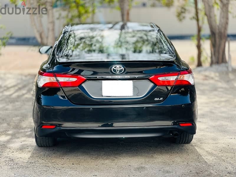 TOYOTA CAMRY GLE 2018 MODEL/FOR SALE 4