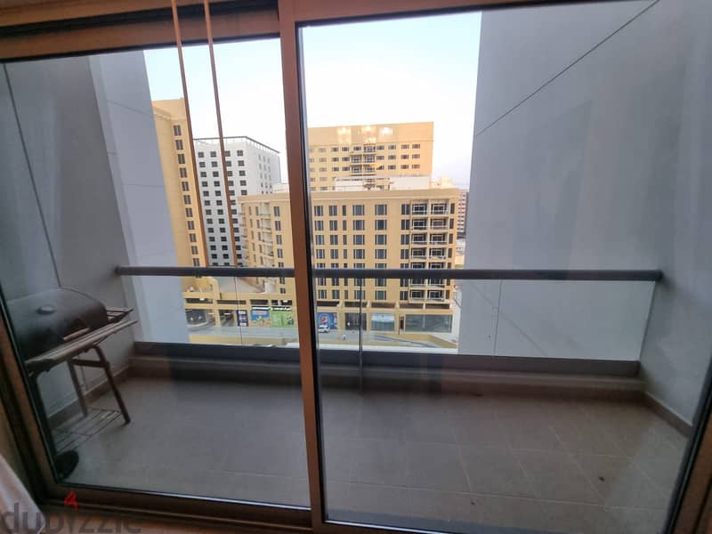 pool  View 1 BR in amwaj island zawia 3 4