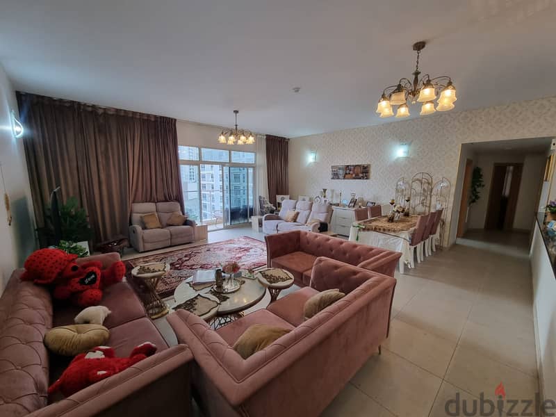 3 BR Luxury apaertment fot sale free hold amwaj island 6