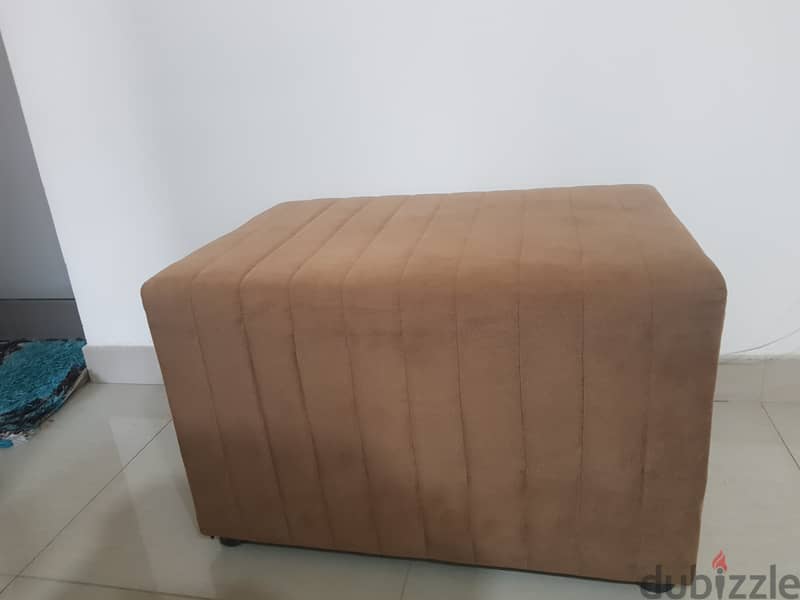 side table / tea table / bean bag 4