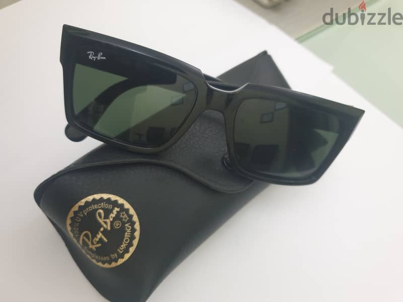 RAY-BAN GLASS FOR SALE-BD. 50 2