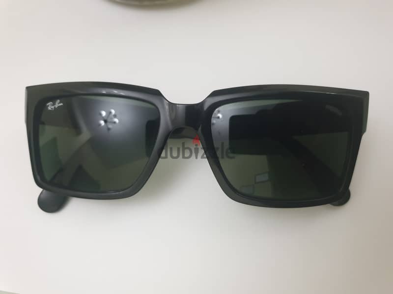 RAY-BAN GLASS FOR SALE-BD. 50 4