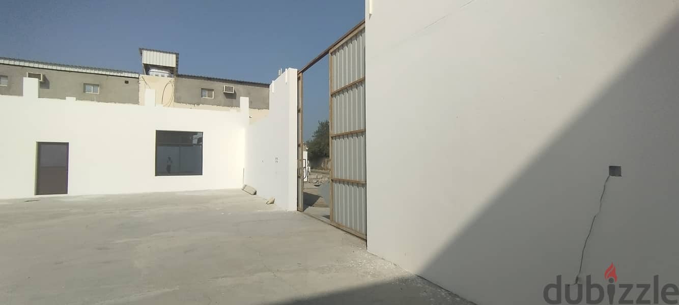 Yard for rent in hamala ,with 1 big room 1 bathroom 0