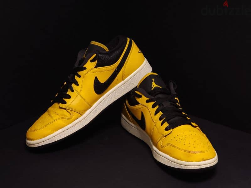 (EUR 42) Jordan 1 Low University Gold 0