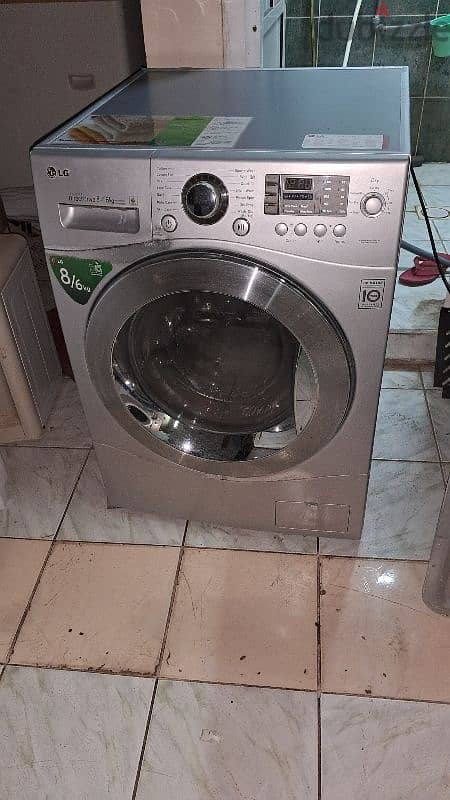 LG 8/6 kg fully outomatic wash machen 3