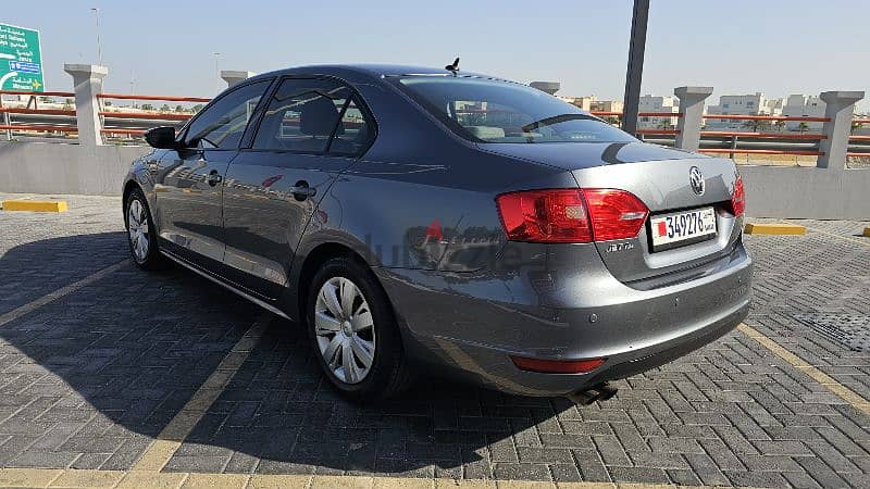 Volkswagen Jetta 2014 3