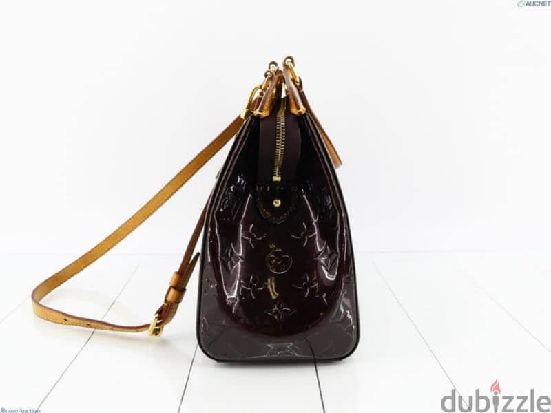 Louis Vuitton Amarante Monogram Vernis Brea MM Bag 2