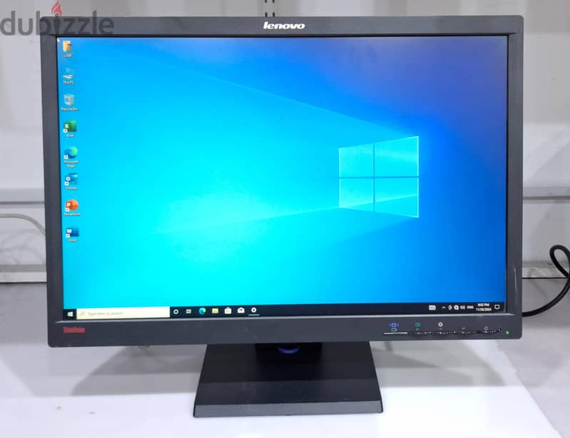 Special Offer LENOVO ThinkVision 22" Wide Monitor Input HDMI /DVI /VGA 1