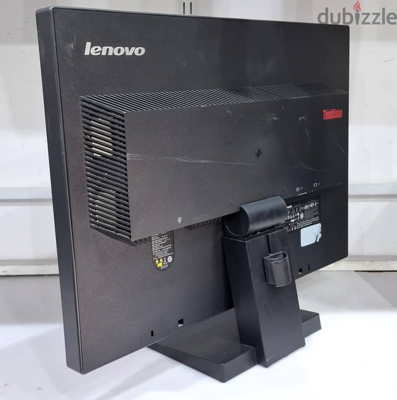 Special Offer LENOVO ThinkVision 22" Wide Monitor Input HDMI /DVI /VGA 5