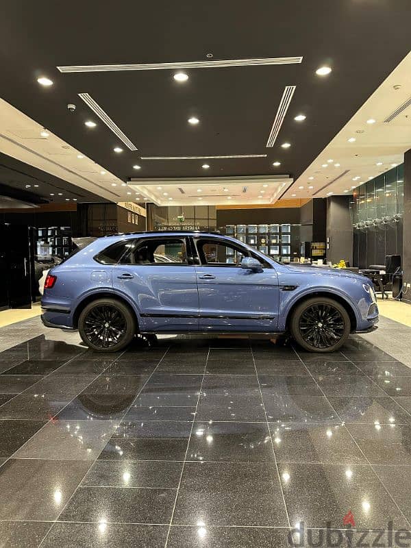 Bentley Bentayga Model  2020 3