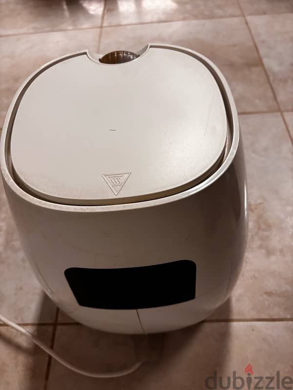 air fryer Philips White color 5