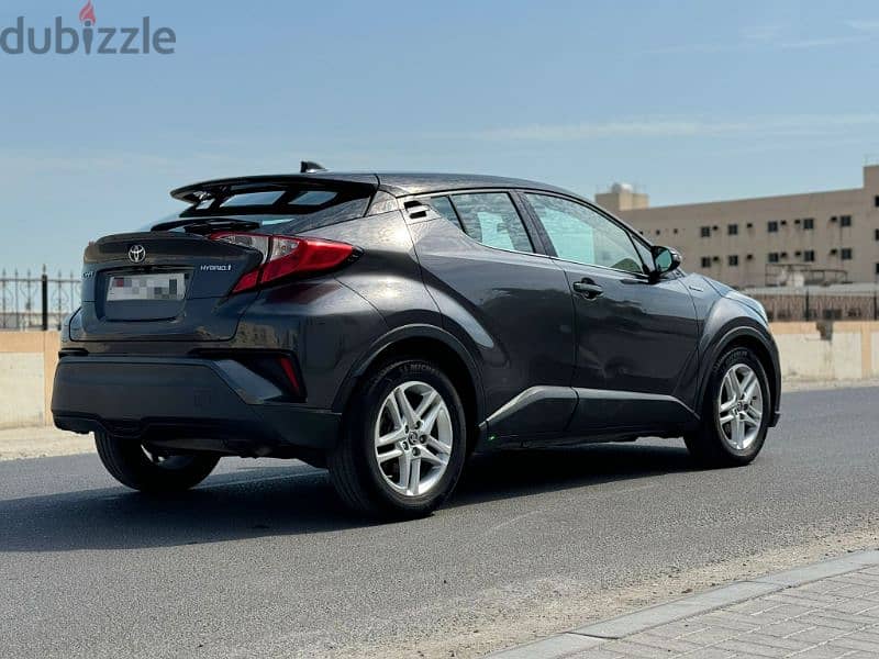 Toyota C-HR 2021 3