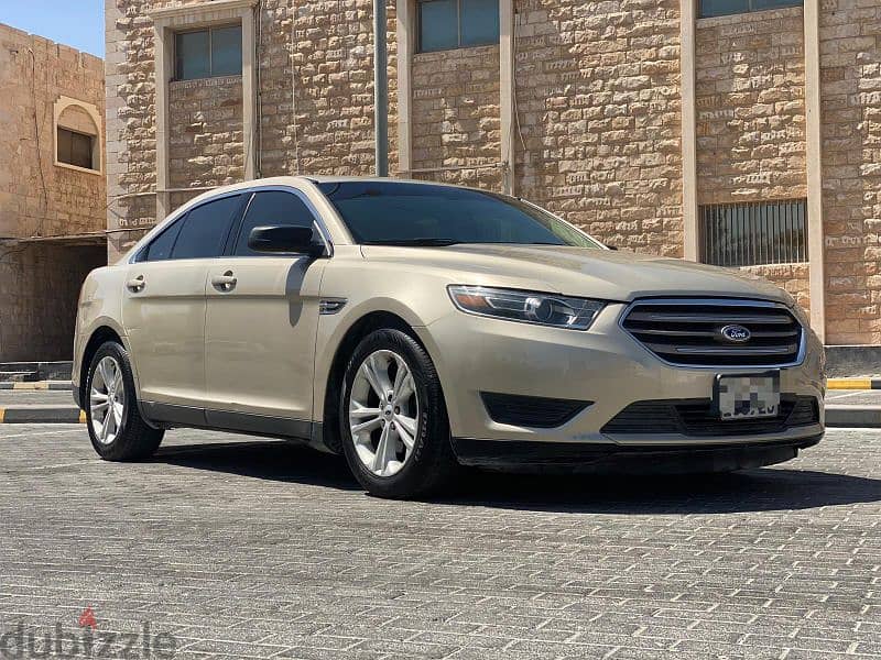 Ford Taurus 2018 0