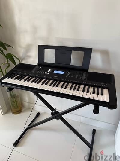 piano Yamaha psr-e373