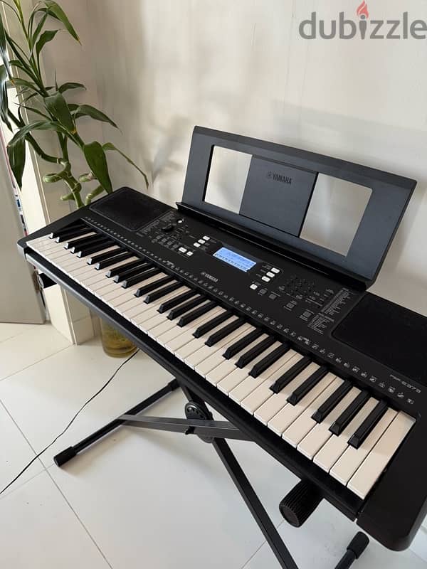 piano Yamaha psr-e373 1