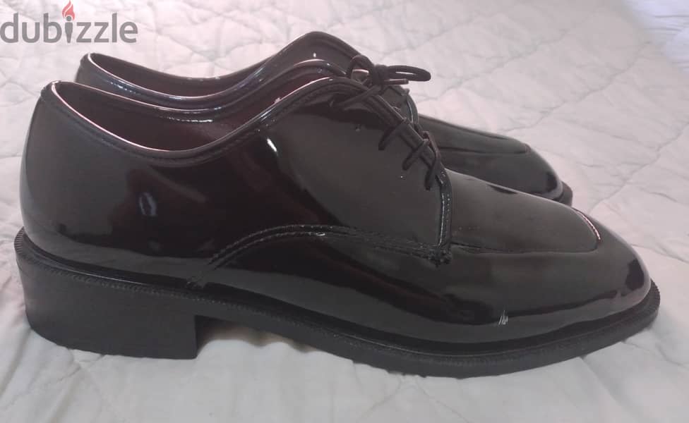 Mens Dress Shoes size 12ww 1