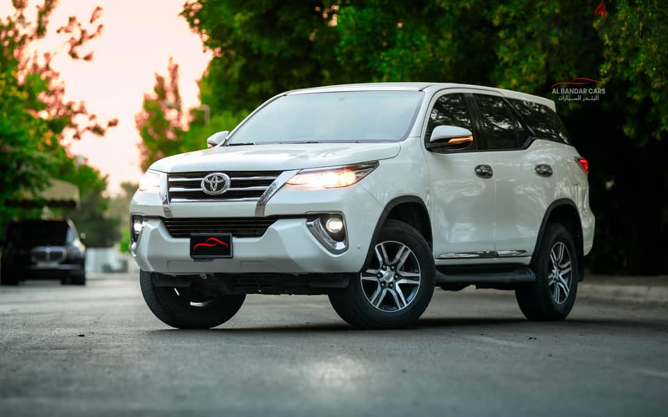 Toyota Fortuner 2018 EXCELLENT CONDITION WHITE 0