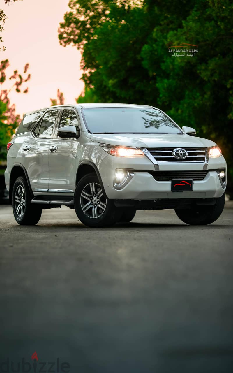 Toyota Fortuner 2018 EXCELLENT CONDITION WHITE 3