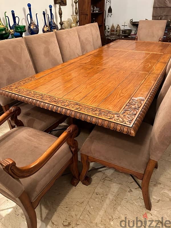 very good condition dining table with 12 chairs 4