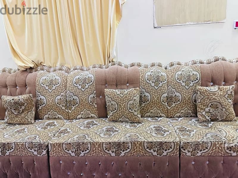 Sofa set for sale in good condition 20BD Pick up only from Riffa 2