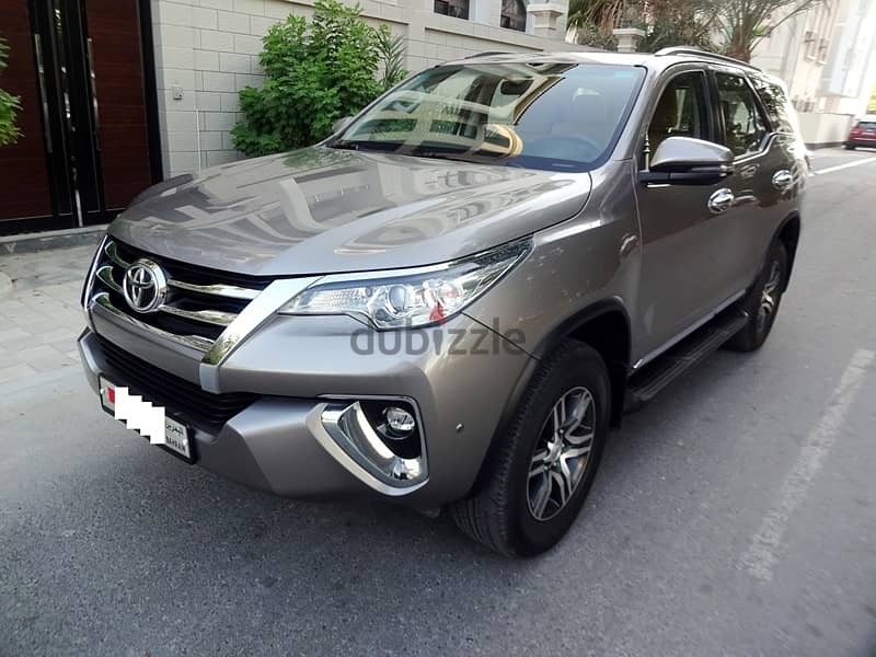 Toyota Fortuner 2019 2.7 L V4 WD Brown 7 Seat Zero Accident Agent Main 0