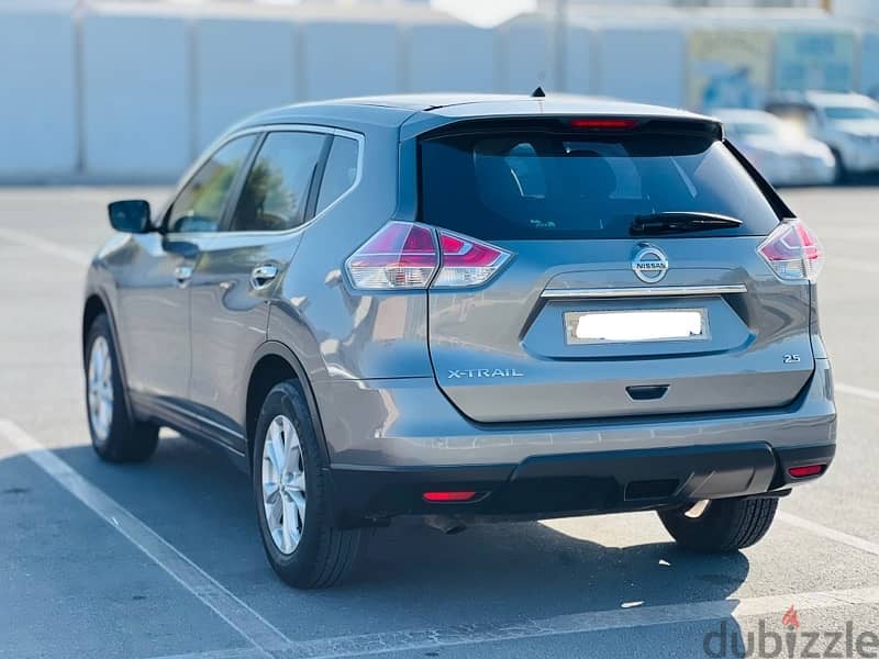 Nissan X-Trail 2016 Model single Owner used 6