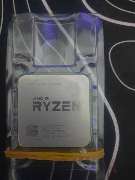 AMD Ryzen 3 2200G Cpu 1