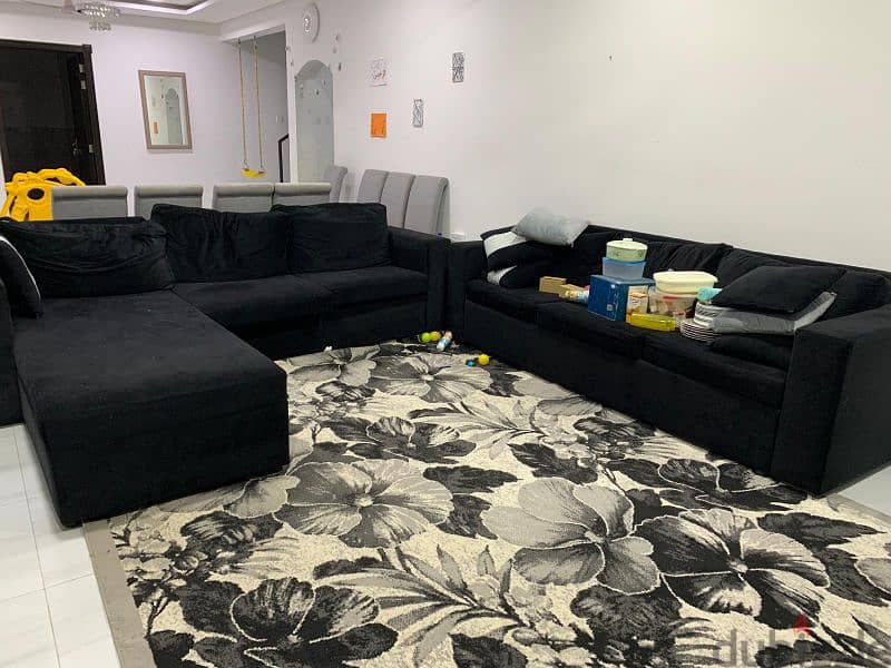 Black sofa for sale 0