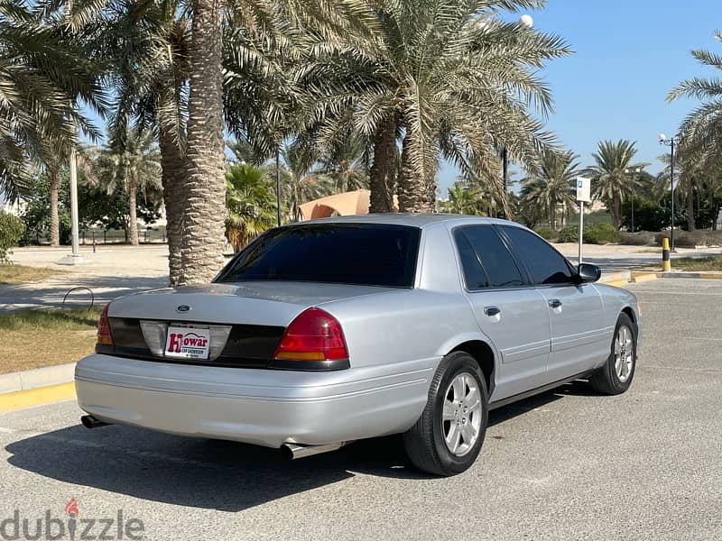 Ford Crown Victoria 2003 0