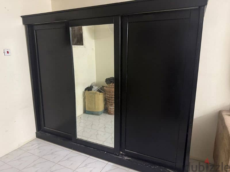 20 bd sliding door cupboard in black clr 1