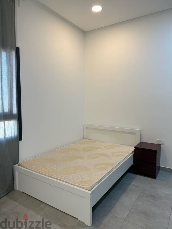 Fully furnished Studio for rent, spacious room 3